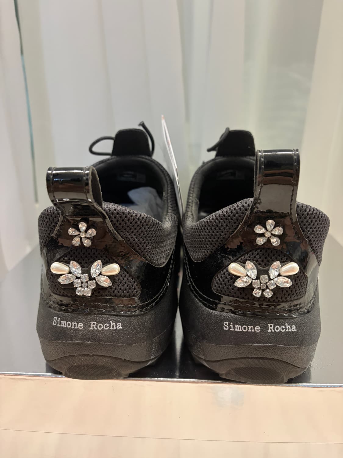 시몬로샤 크록스 콜라보 블랙 260 상품이미지5