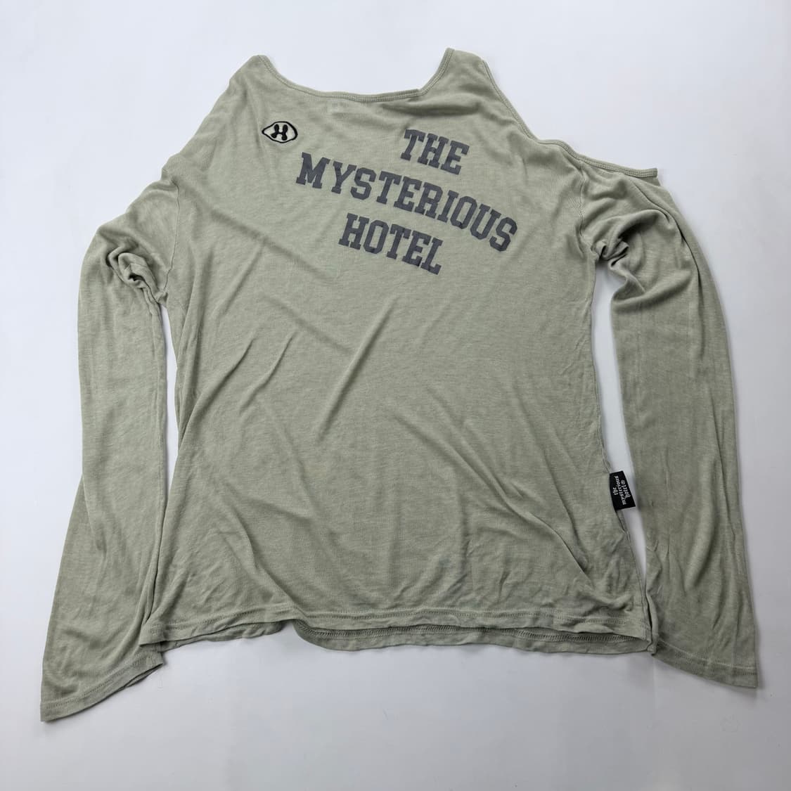 더미스테리어스호텔 SHOULDER HOLE TMH SLEEVE 상품이미지2