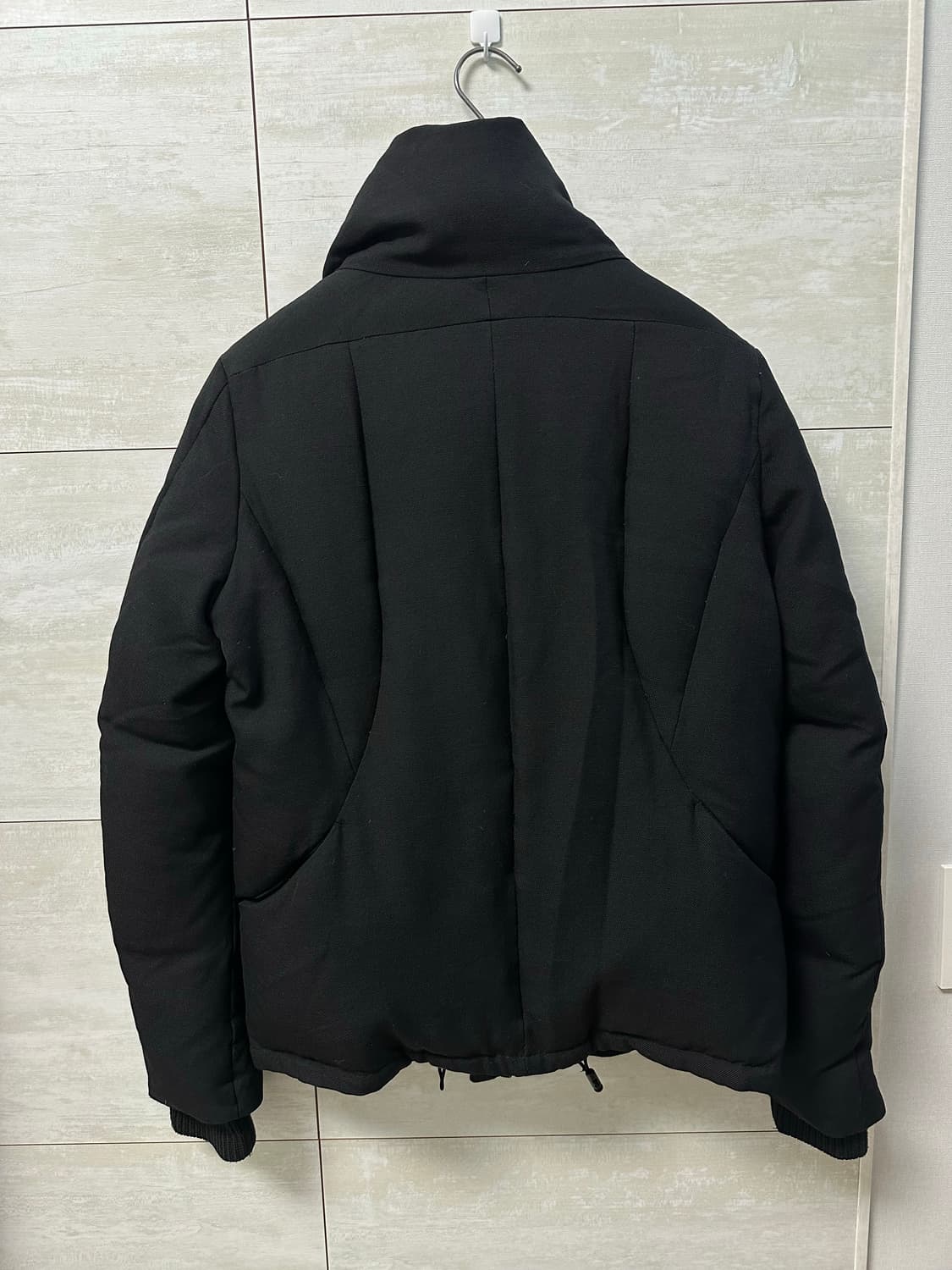 더 비르디안느 블랙 패딩 사이즈 2 상품이미지3