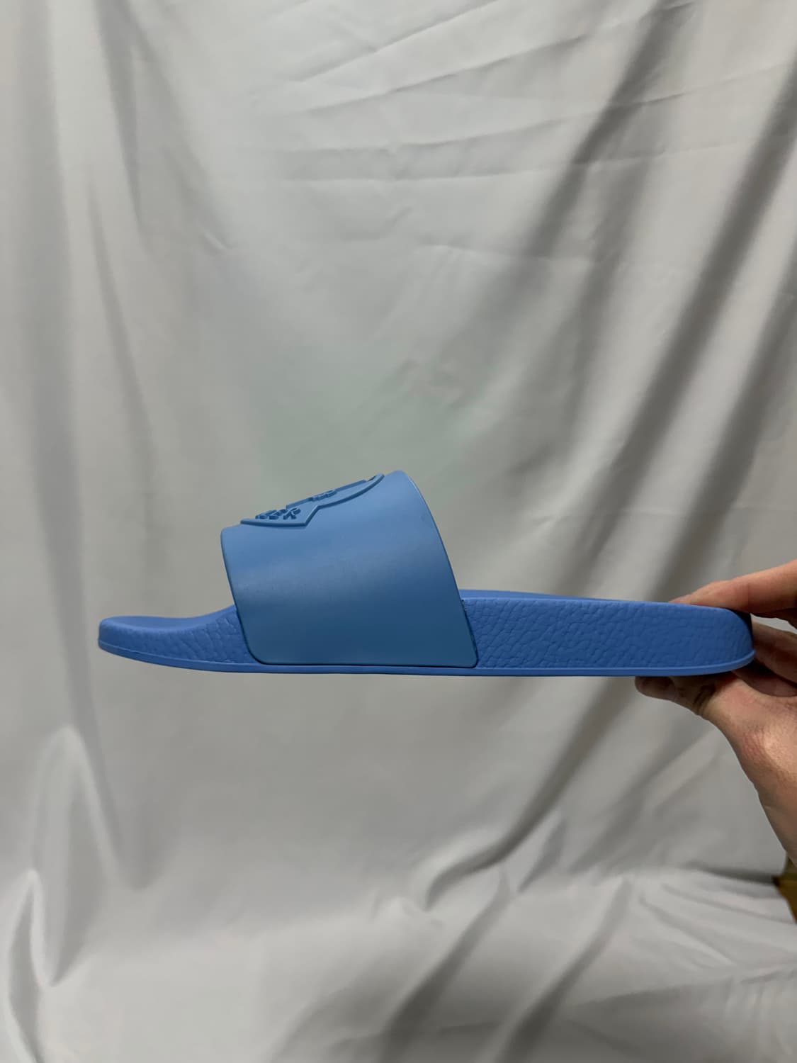 몽클레르 슬리퍼 상품이미지7