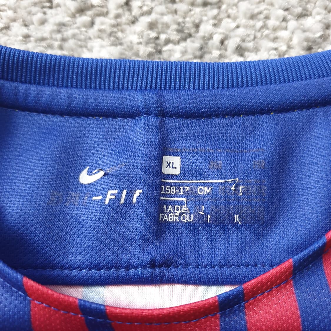 [무료배송] Nike 바르셀로나 메시 축구 유니폼 상품이미지3