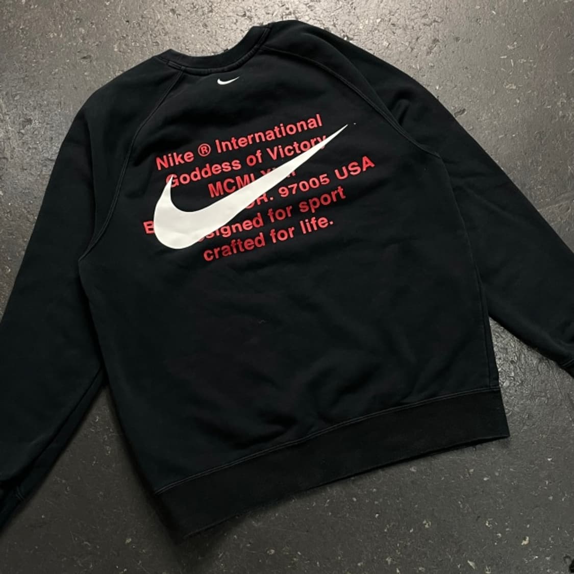 100 나이키 더블스우시 맨투맨  상품이미지4