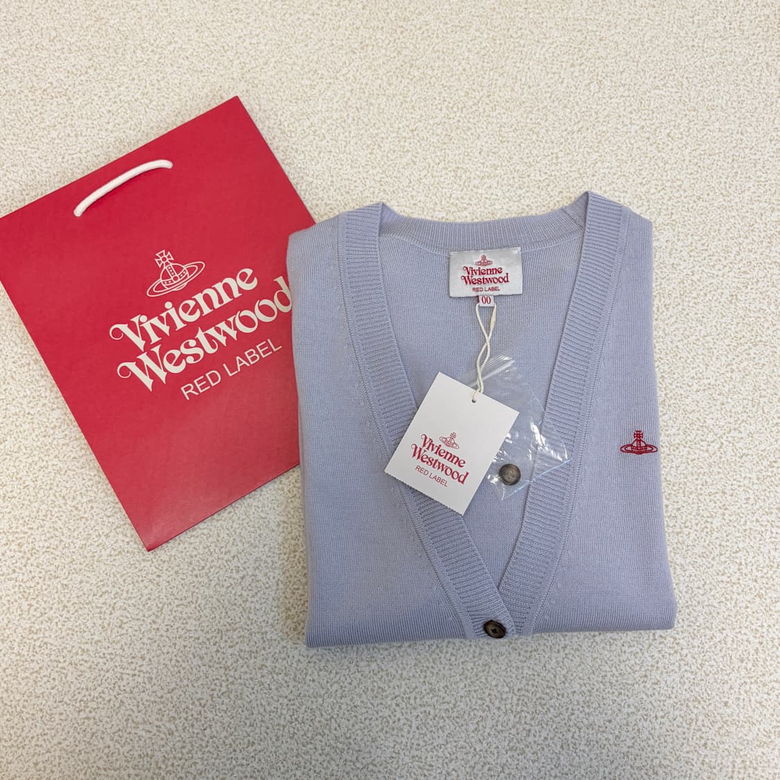 새상품 비비안웨스트우드 레드라벨 울 브이넥 가디건 상품이미지1