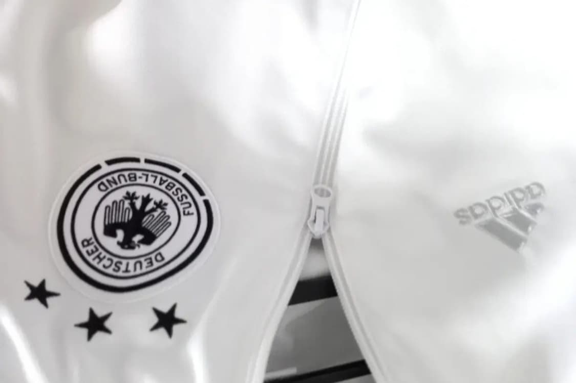 아디다스 희귀 대장급 독일 화이트 실버 트랙탑 저지 져지집업 105/XL 상품이미지3