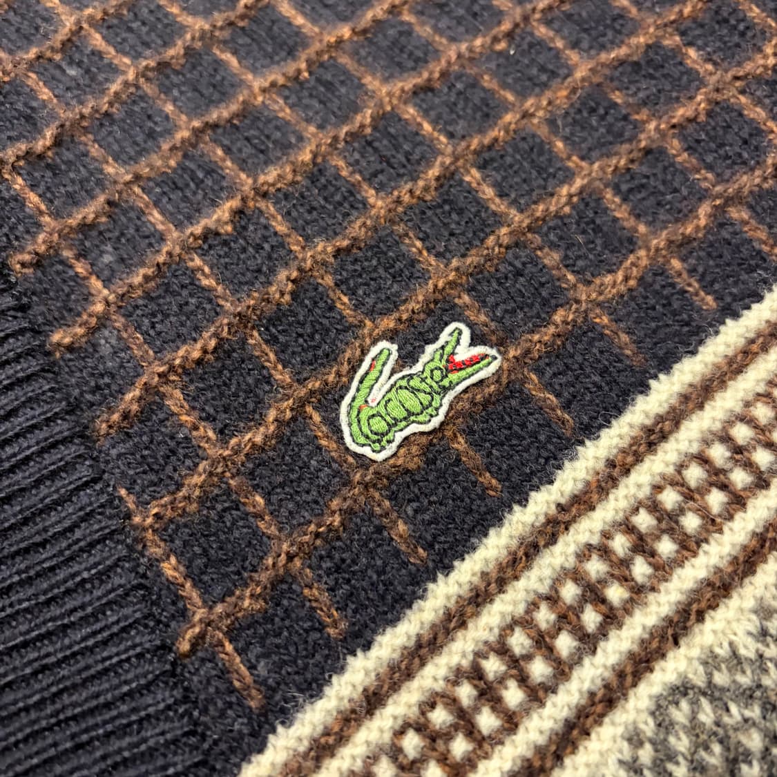 [95] 라코스테 패턴 울 가디건 블랙 C230 상품이미지4