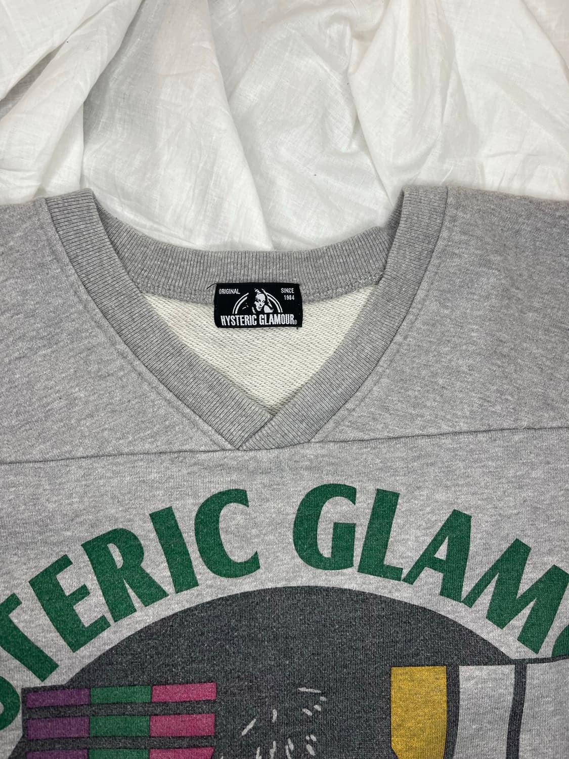 히스테릭글래머 그레이 사운드 바이브레이션 크롭 스웨트셔츠 상품이미지3