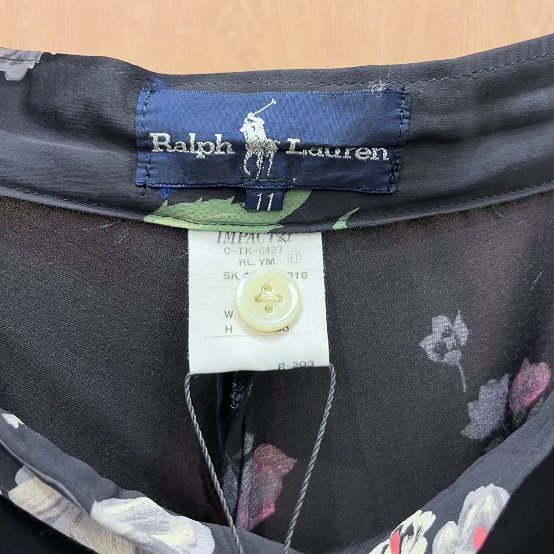 폴로 랄프 로렌 롱 스커트 로즈 플라워 패턴 사이드 버튼 디테일 블랙 상품이미지6