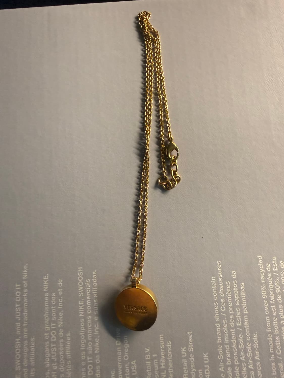 [정품] 베르사체 메두사 목걸이 골드 백화점판 상태좋음 상품이미지3