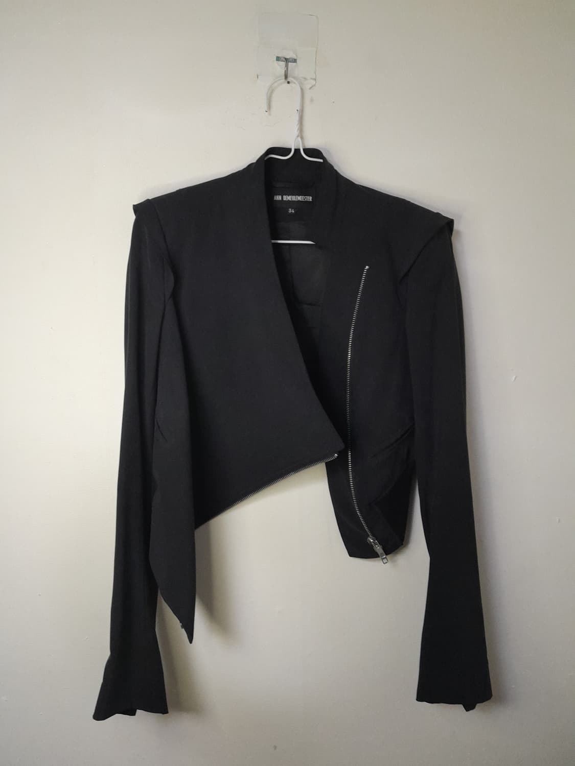 앤드뮐미스터 언바란스 크롭 실크자켓 34 상품이미지4