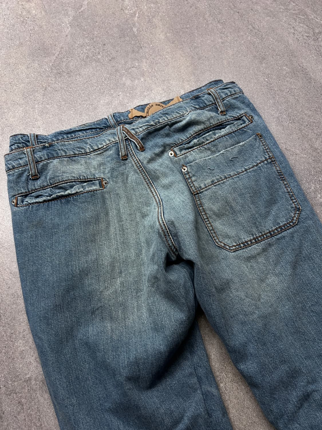 Frankie Morello 새깅 데님 팬츠 상품이미지9