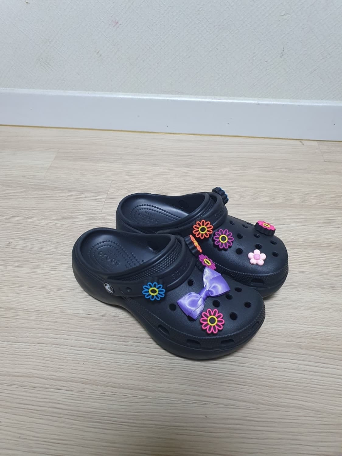 크록스 플랫폼 클로그 230 상품이미지2