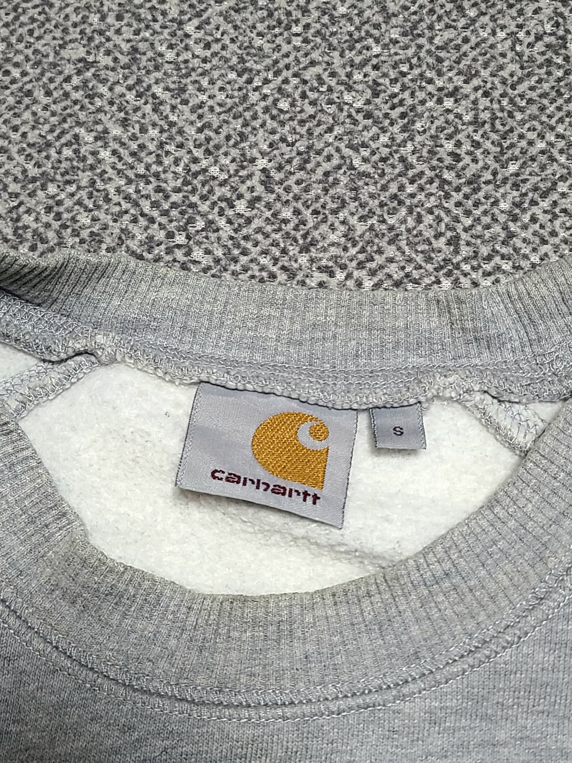 칼하트 Faculty 로고 맨투맨  안감 기모 회색 S 상품이미지3