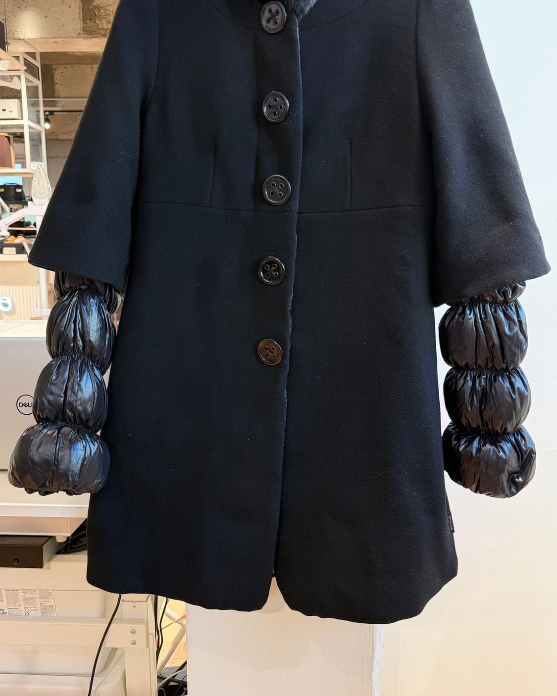 몽클레르 블랙 밍크 다운 코트  상품이미지4