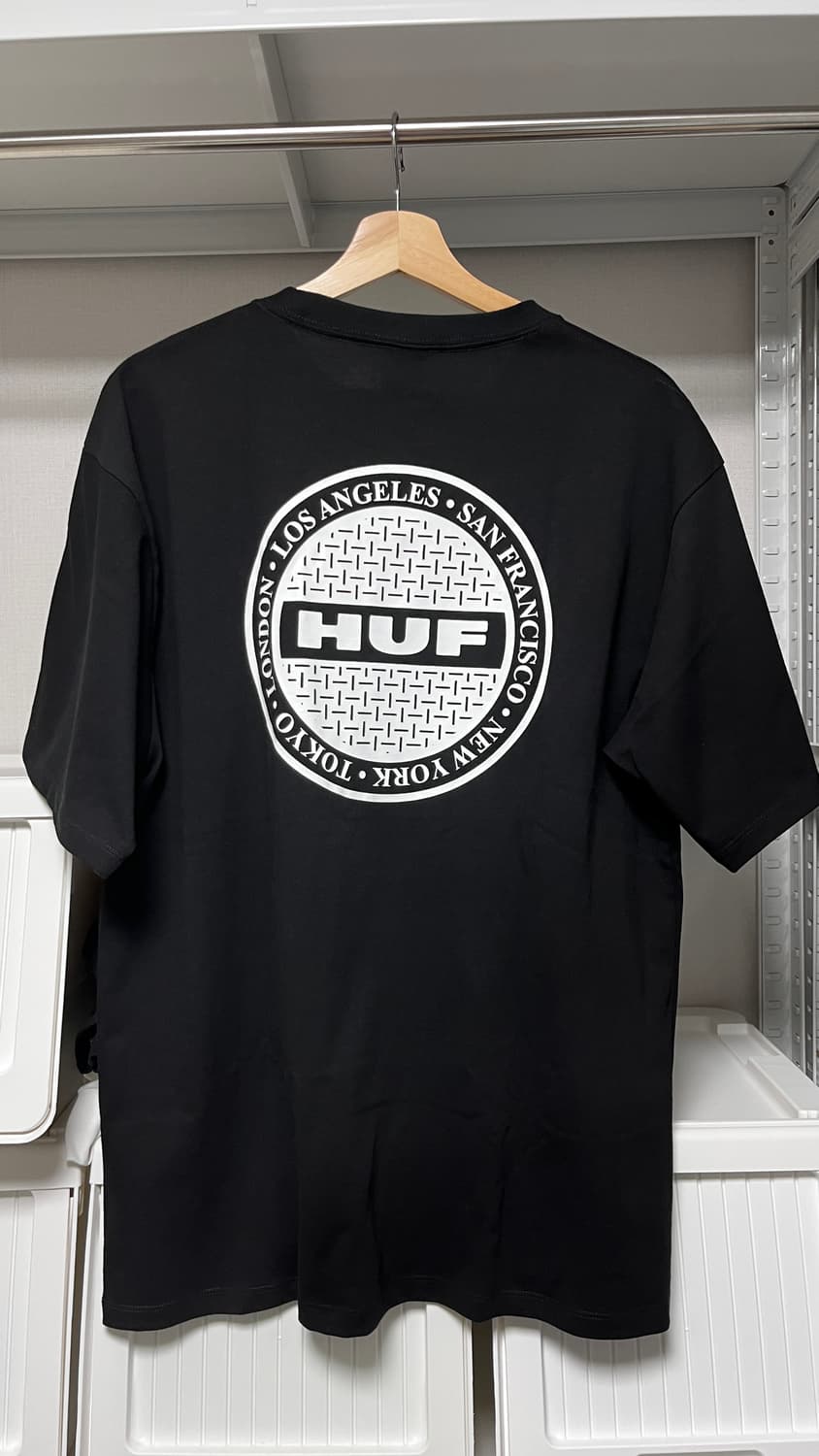 Huf 반팔티 L사이즈 판매 상품이미지2