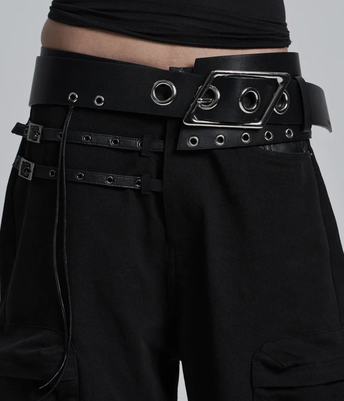 레더 팔찌 증정 + 오도어 레더 볼트 벨트 상품이미지1