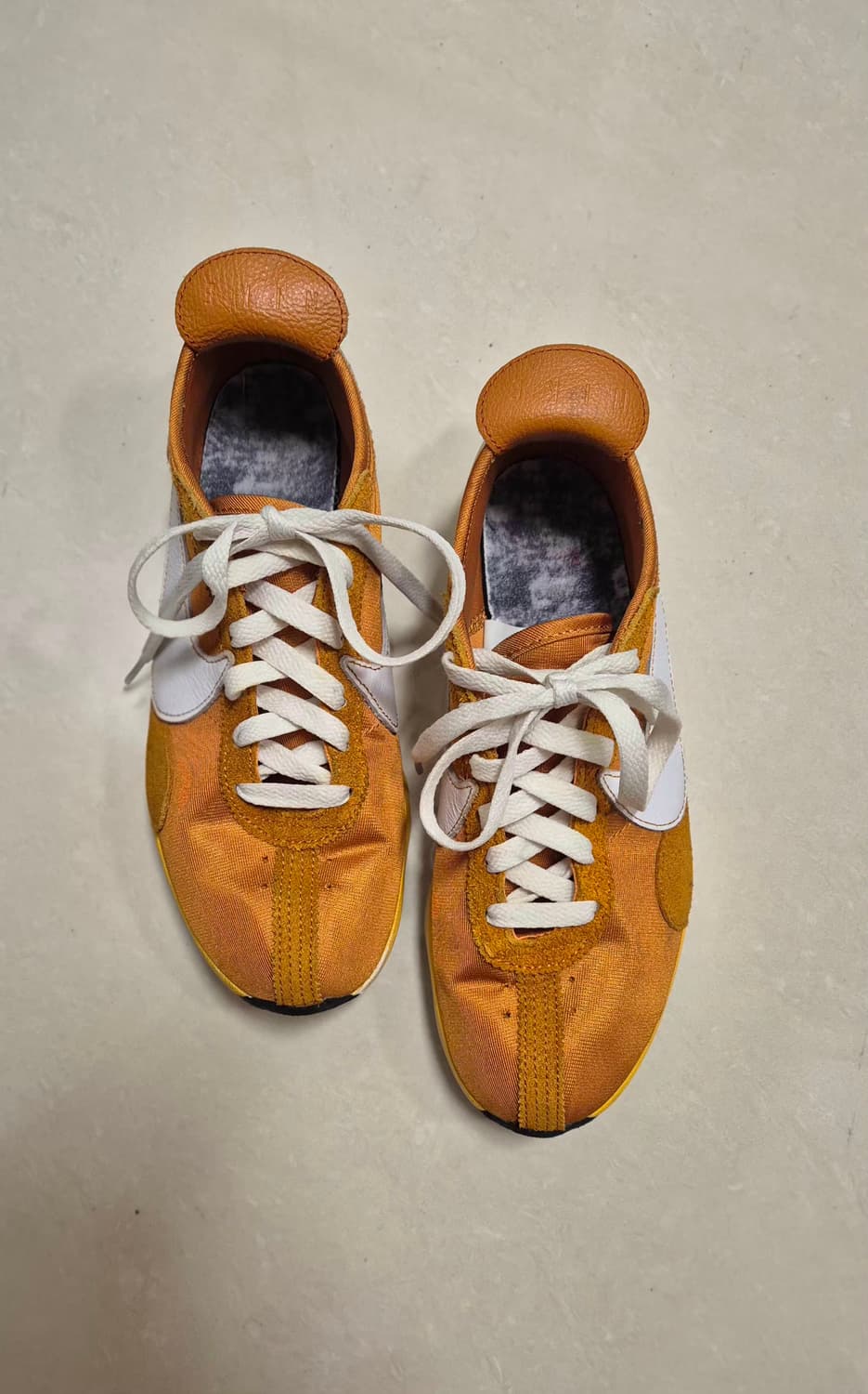 착샷) 나이키 문레이서 모나크 상품이미지4