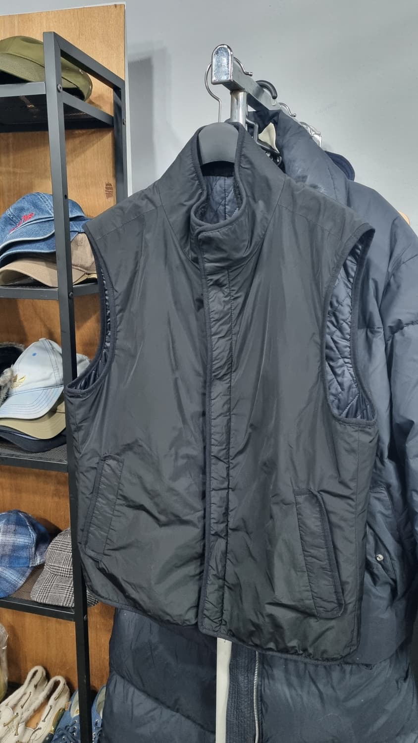 솔리드옴므(우영미) 안쪽누빔 쉐르파 남성조끼 105(표기110) 상태9 상품이미지1