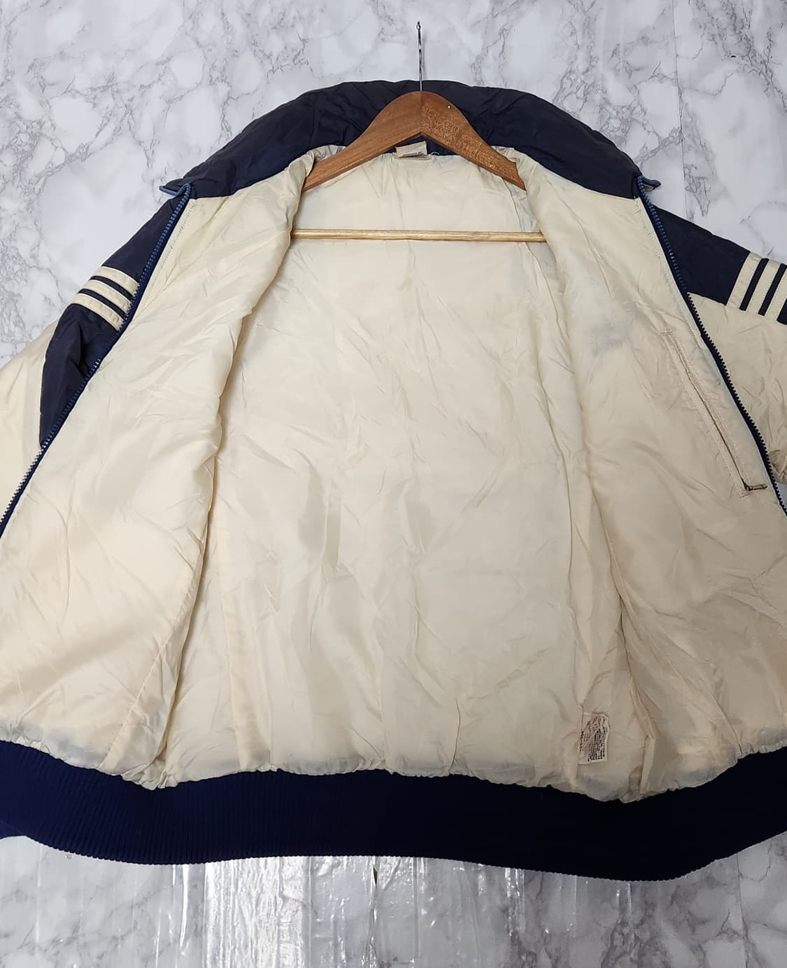L 아디다스 삼선 80s 서독 경량 점퍼 자켓 아이보리x네이비 상품이미지5