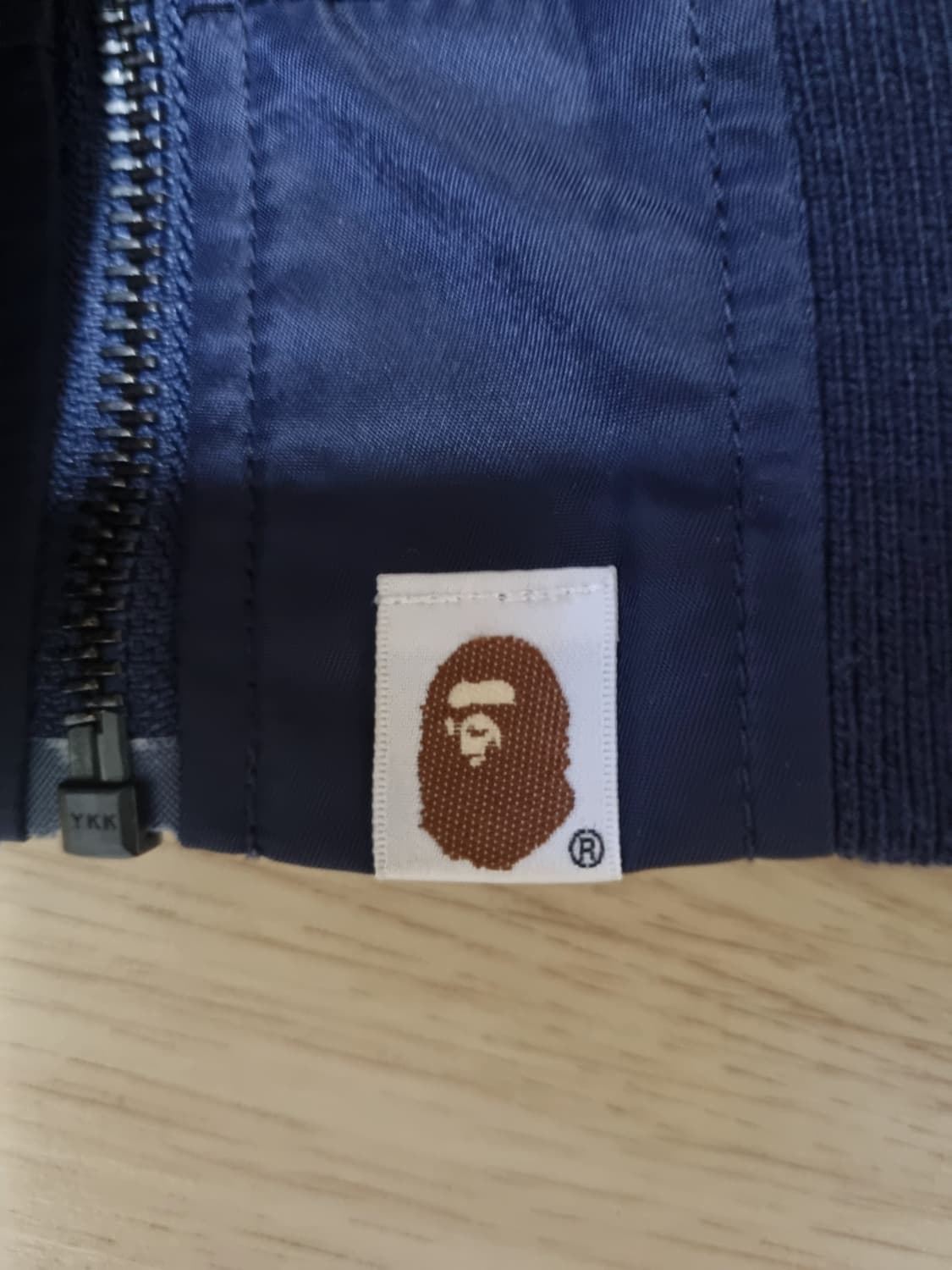 [판매] 베이프(A BATHING APE) 스플릿 타이거 샤크 ma-1 상품이미지4