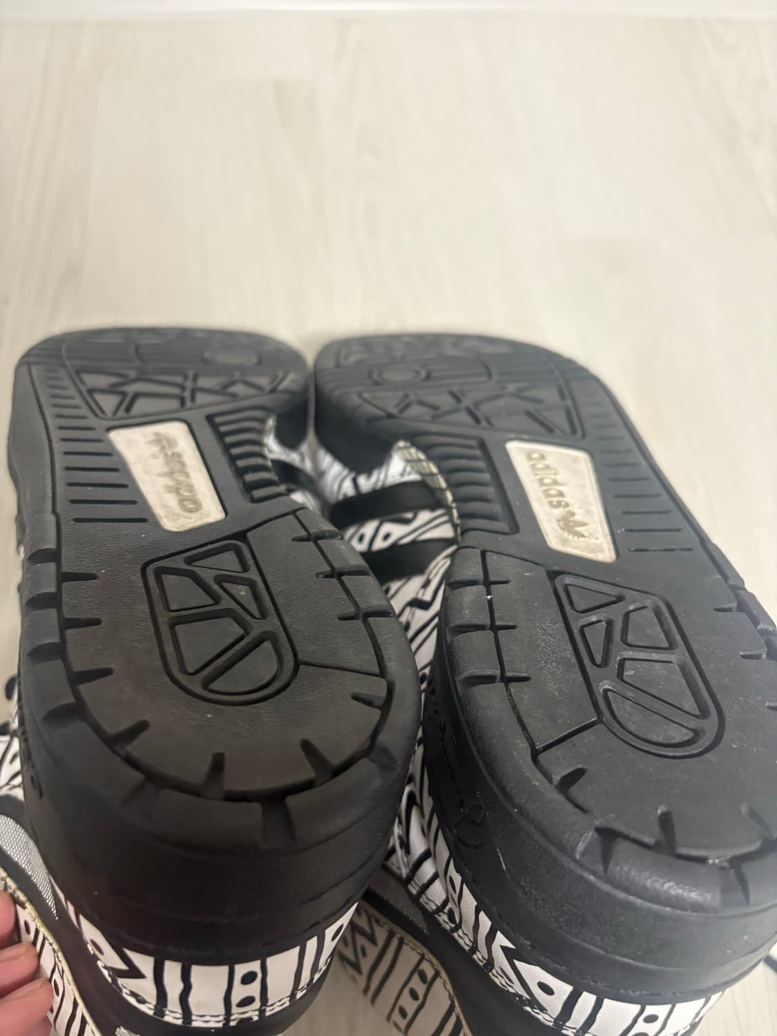 아디다스 제레미스캇 상품이미지7