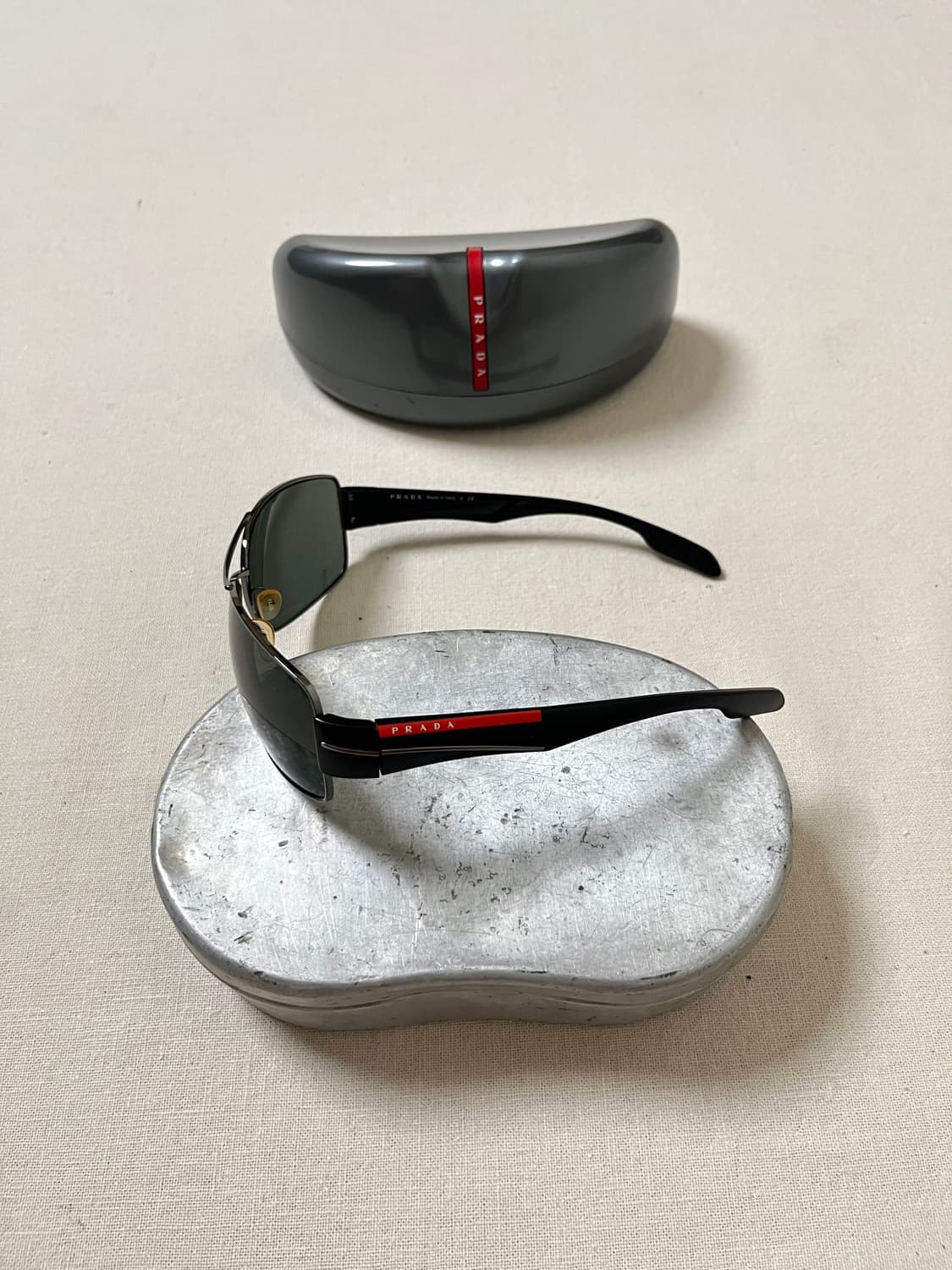 프라다 스포츠 선글라스 prada sports sunglasses 상품이미지3