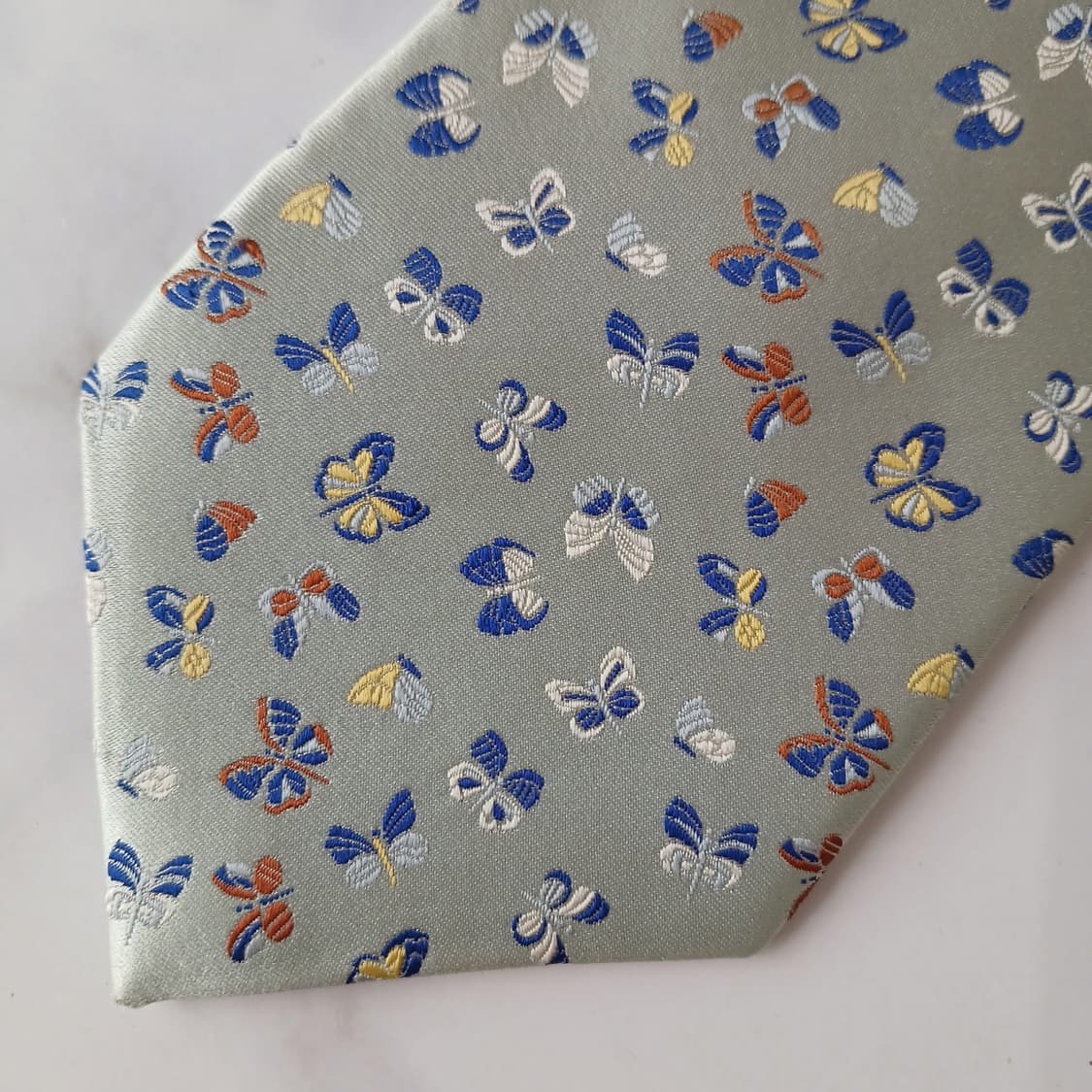 발망 실크 에메랄드 나비 자카드 넥타이 9.5cm B등급 E914
 상품이미지5