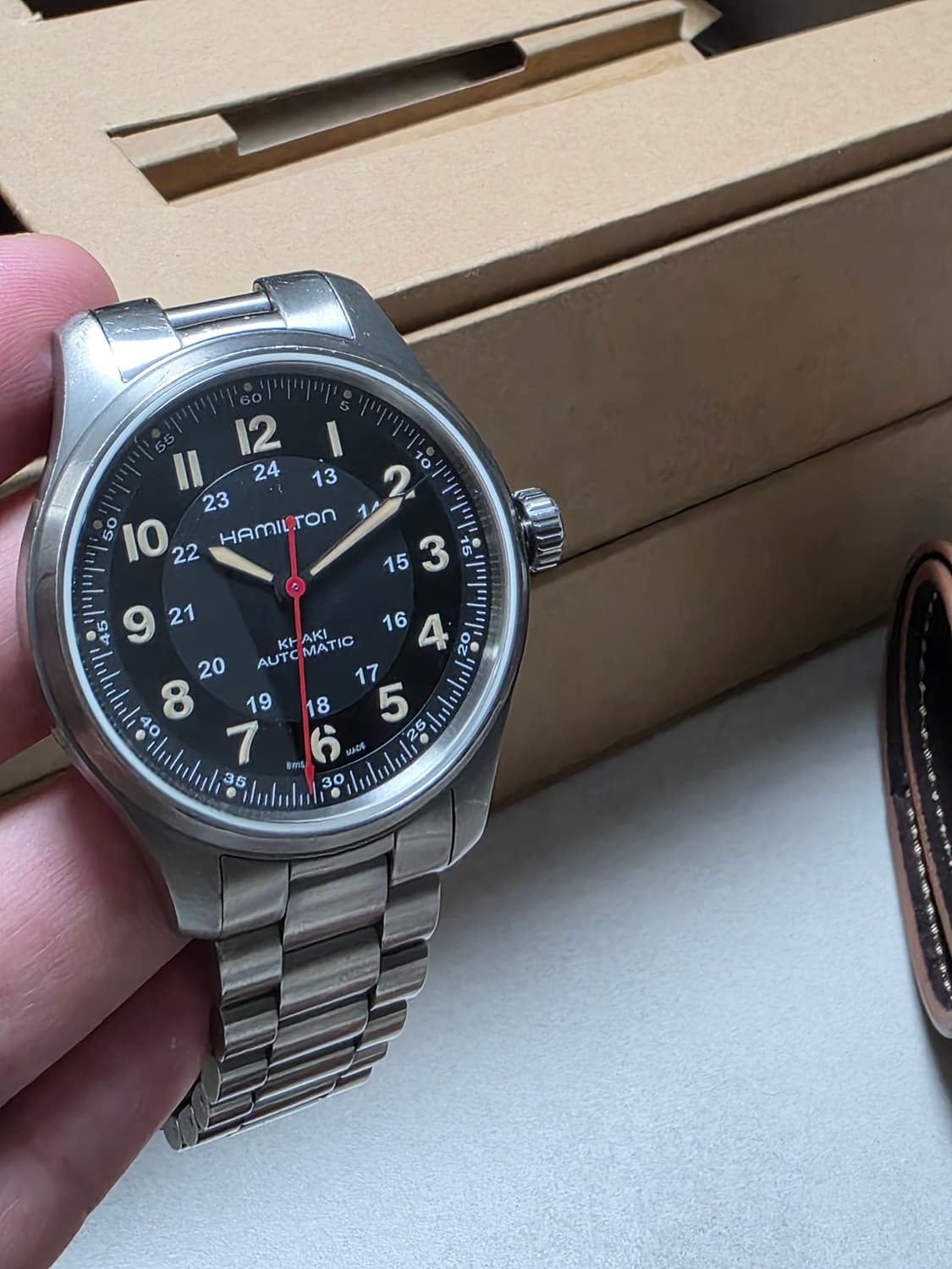 해밀턴 카키필드 티타늄 파크라이6 한정판 판매합니다.  상품이미지2