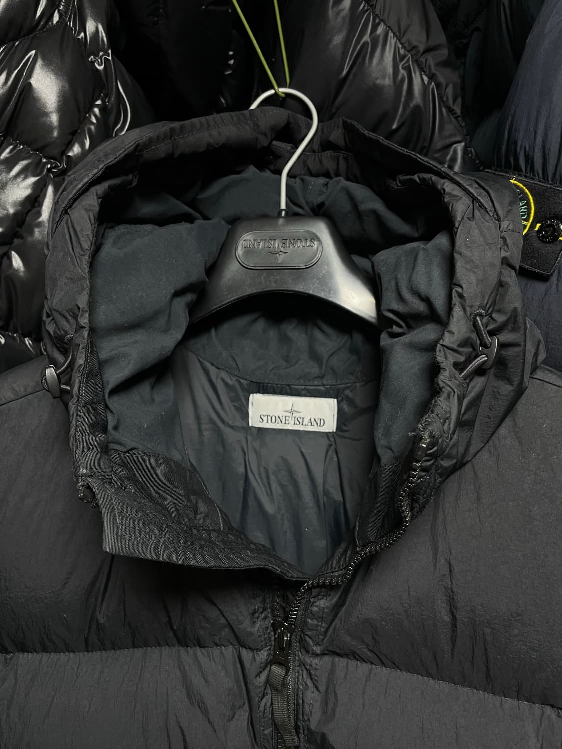 [L사이즈] 22FW 스톤아일랜드 가먼트다잉 크링클랩스 패딩 상품이미지4