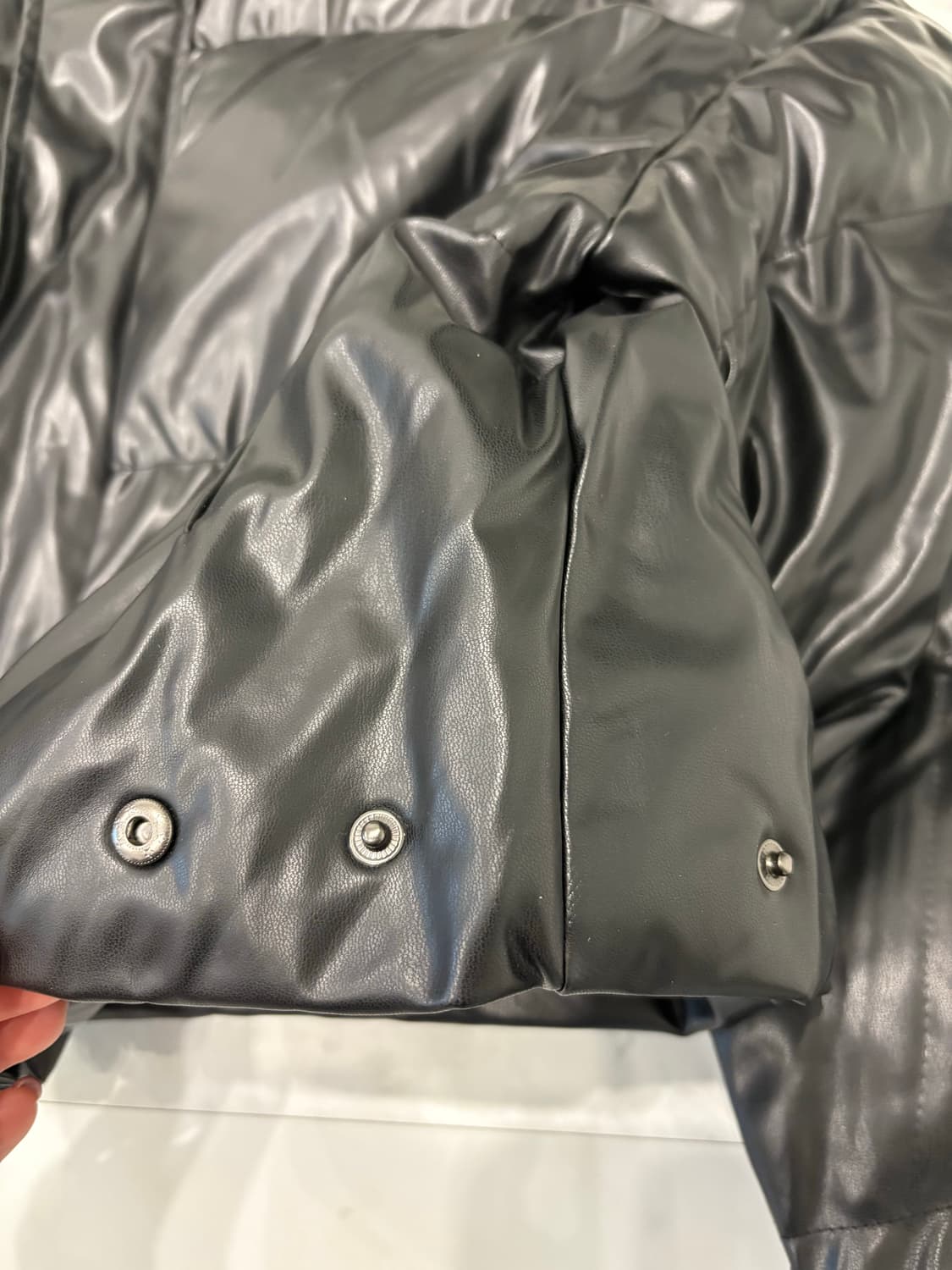 fandylokar leather cropped padded jacket 상품이미지3