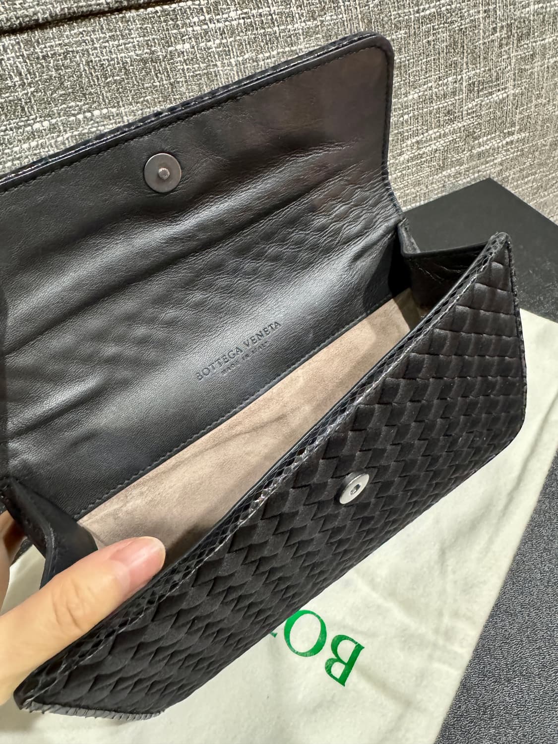 보테가베네타 블랙 체인백 정품 상품이미지3