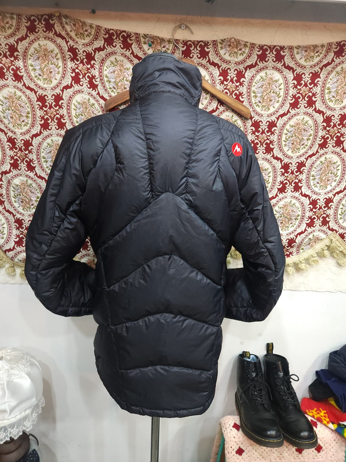 마모트 1000필 경량 다운 자켓

marmot 상품이미지7