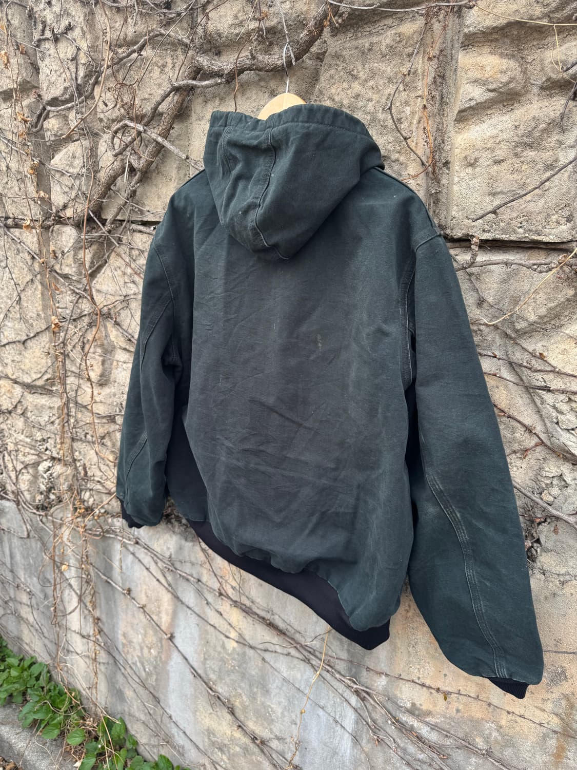 00s 칼하트 빈티지 j131 블랙 페이딩 덕 액티브 후드 워크 자켓 상품이미지4