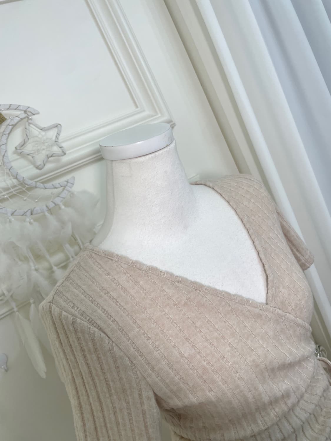 pink oatmeal bow shirring point v-neck o 상품이미지6