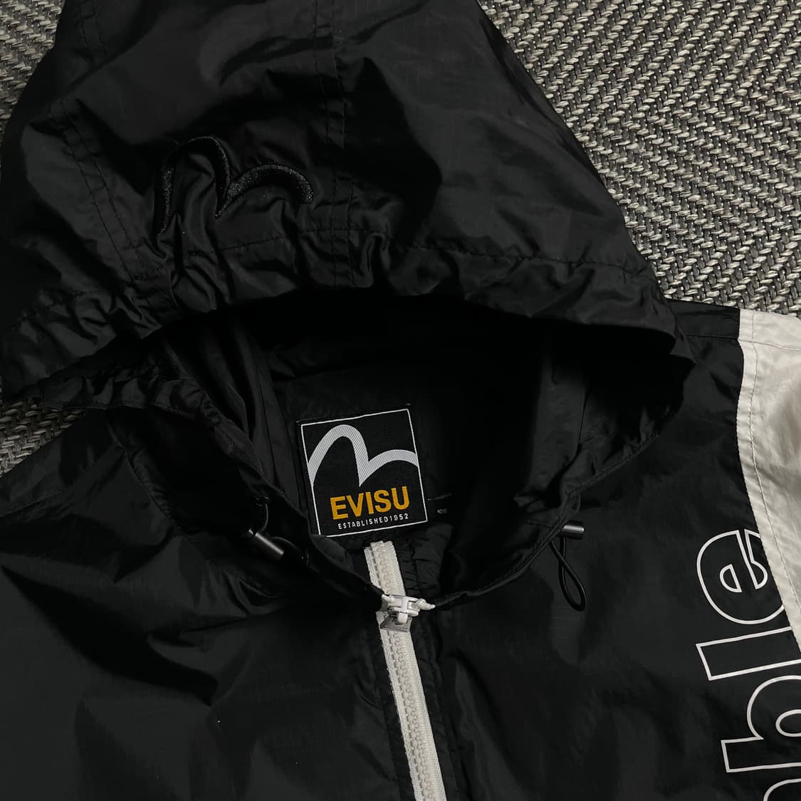 에비수 빅로고 배색 경량 바람막이 자켓o 4716 상품이미지4