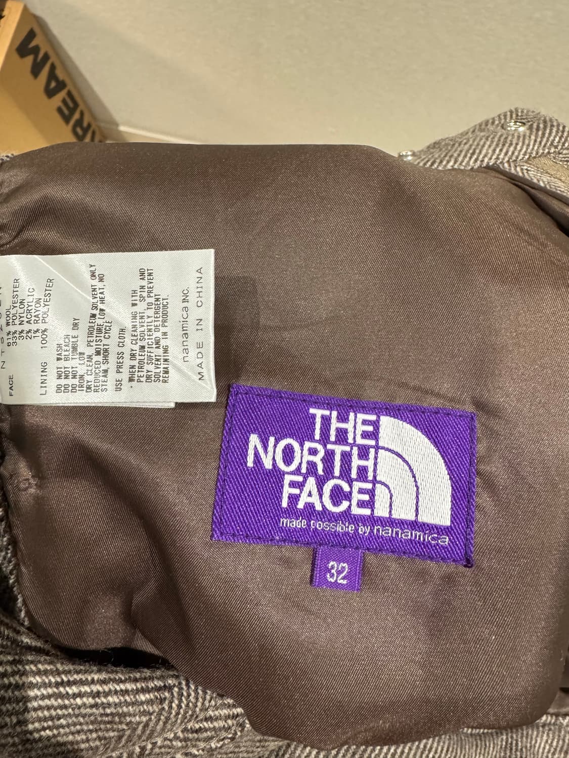 노스페이스 퍼플라벨 헤링본 팬츠 판매합니다 상품이미지5