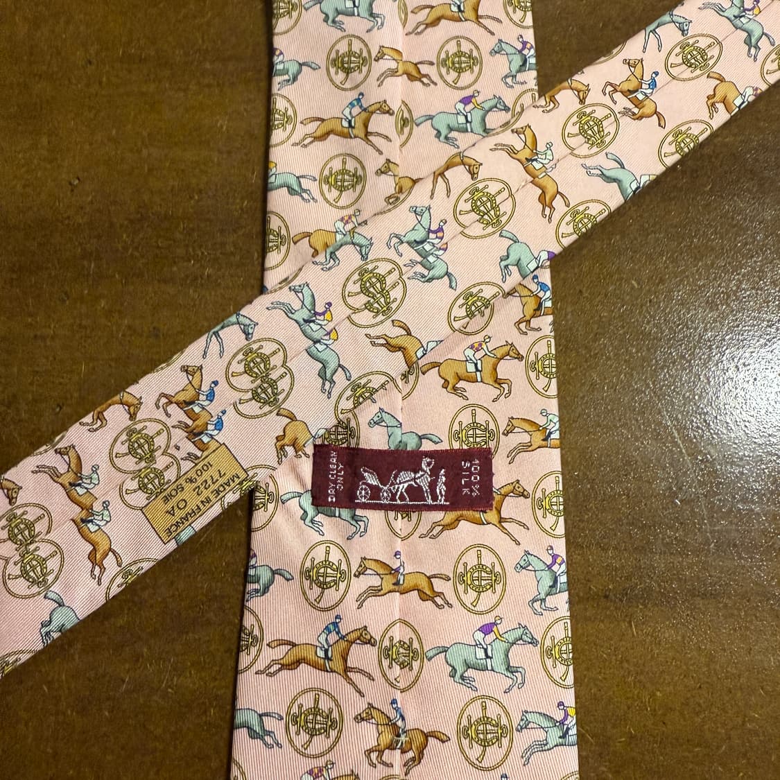 에르메스 HERMES 홍콩 자키 클럽 기수 패턴 실크 넥타이 핑크 상품이미지3