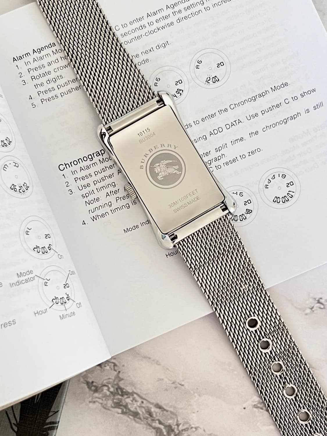 Burberry 렉탱글 매쉬 스트랩 남성 버버리 시계 상품이미지7