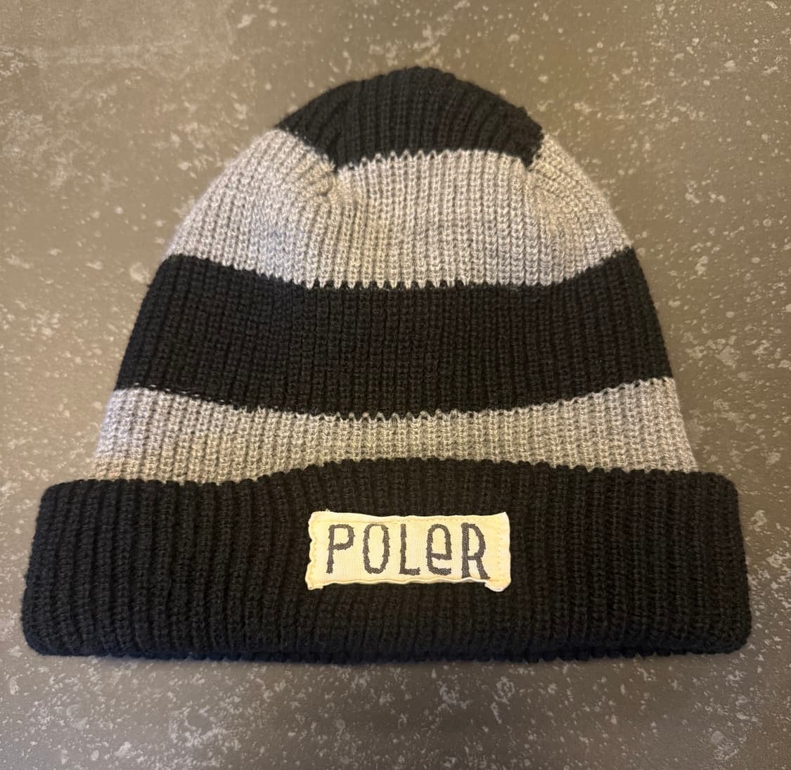 폴러스터프 폴러 비니 미국판 블랙/그레이 상품이미지1