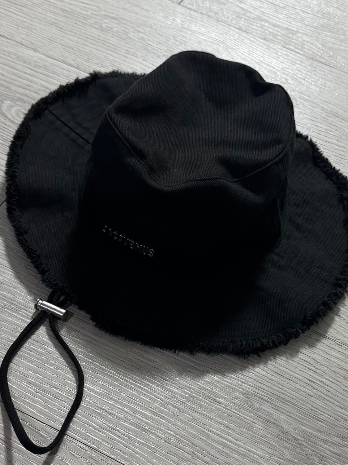 자크뮈스 아티초크 버킷햇 블랙 60 상품이미지1