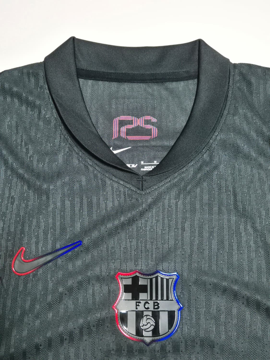 24-25 바르샤 어웨이 페드리 유니폼 M사이즈 어센틱  상품이미지3