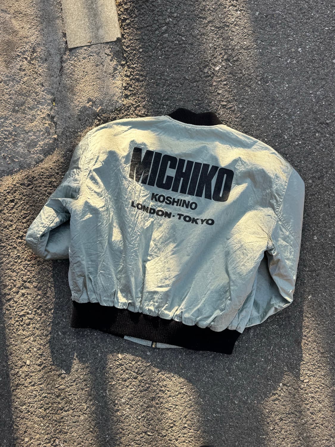 미치코 코시노 런던 스펠아웃 나일론 봄버자켓  상품이미지1