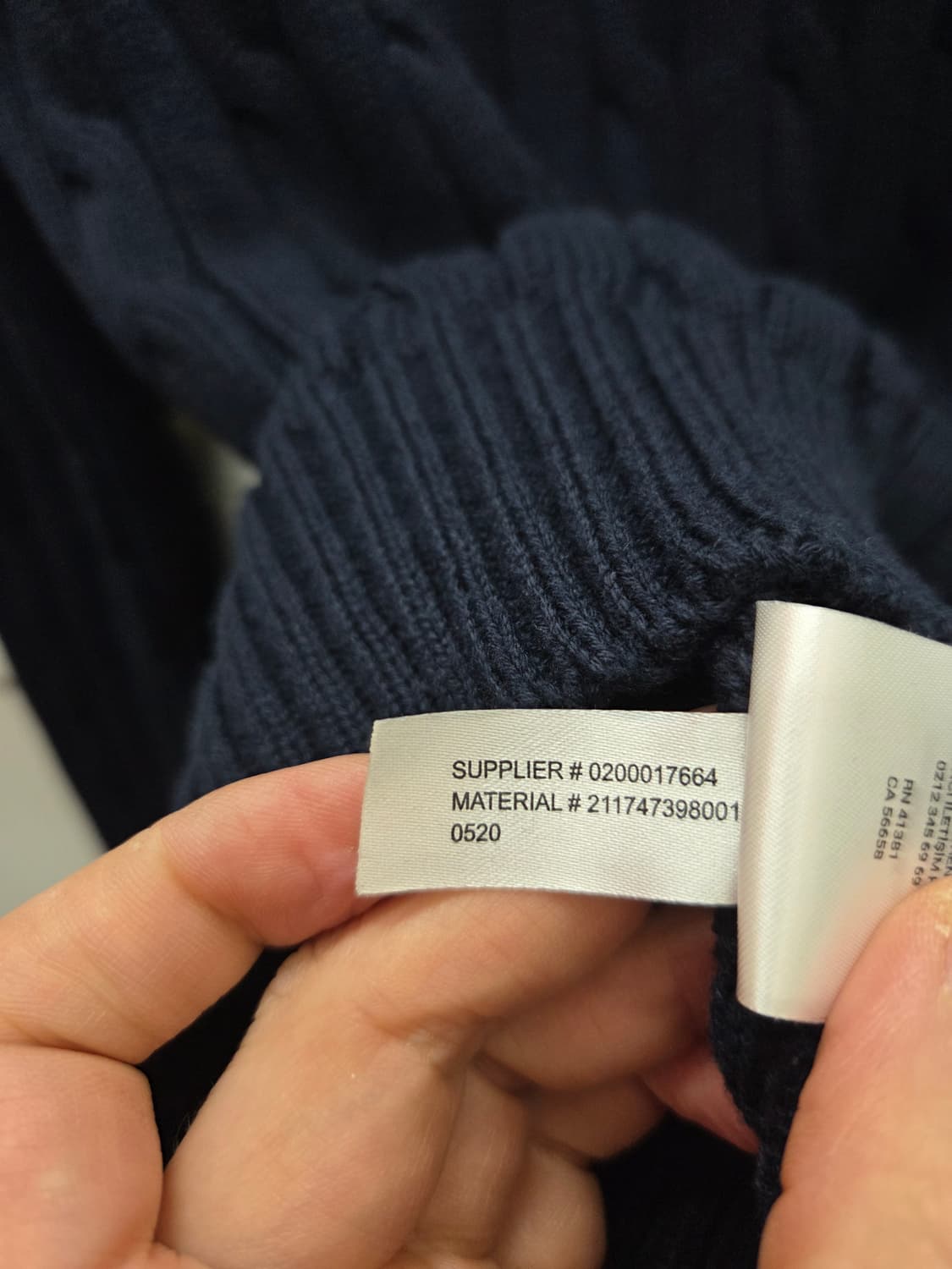 폴로 랄프로렌 꽈배기 브이넥 니트 상품이미지7