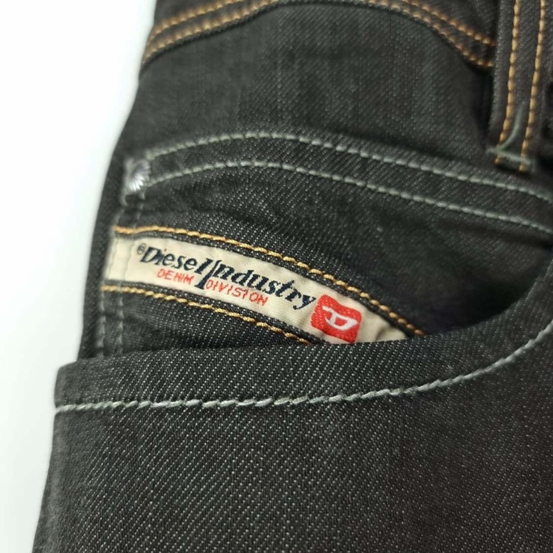 [디젤] 스판 생지 부츠컷 플레어 데님 팬츠 청바지 P01622 상품이미지7