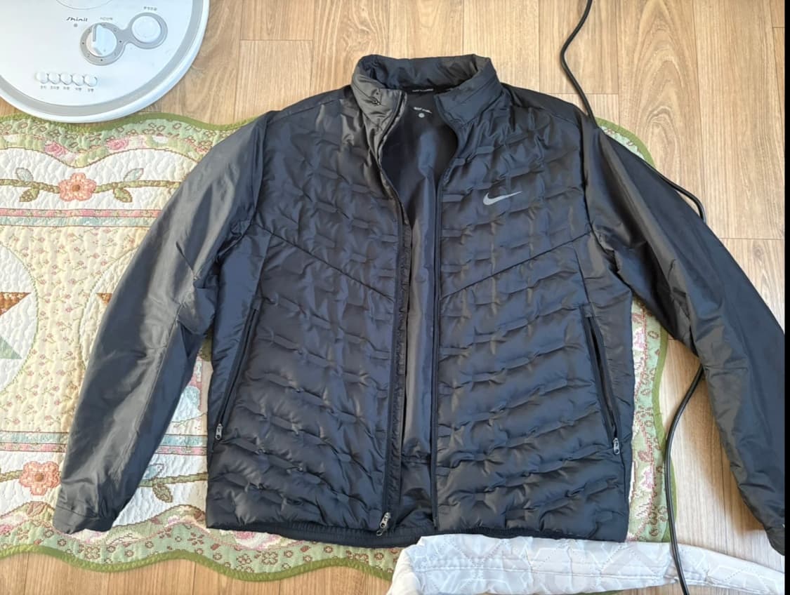 나이키 에어로로프트 상품이미지1