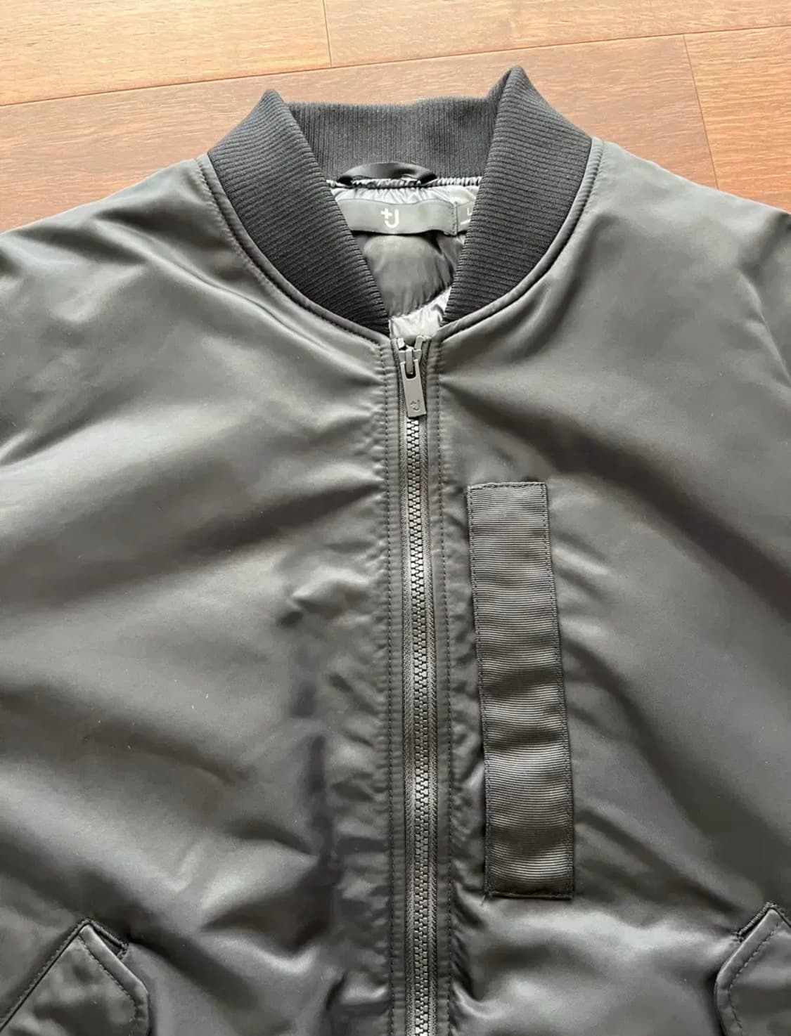 유니클로 질샌더 ma-1 블랙 L 상품이미지4