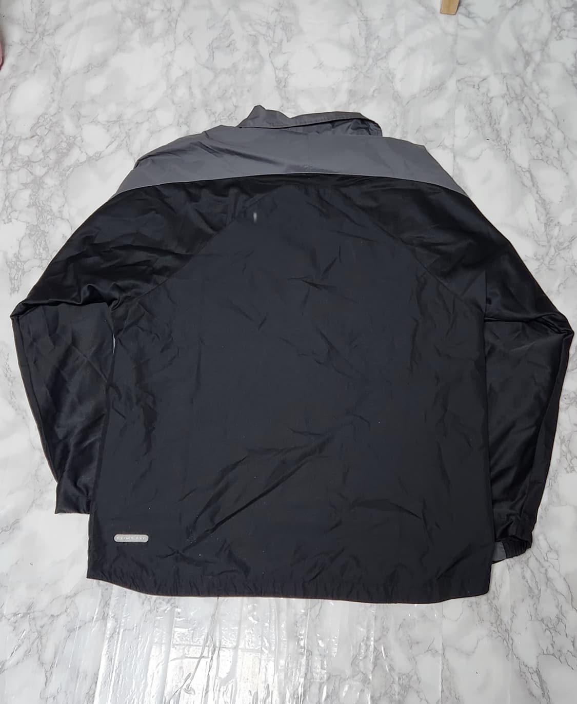 나이키 차콜 사이드라인 바람막이 자켓 상품이미지2