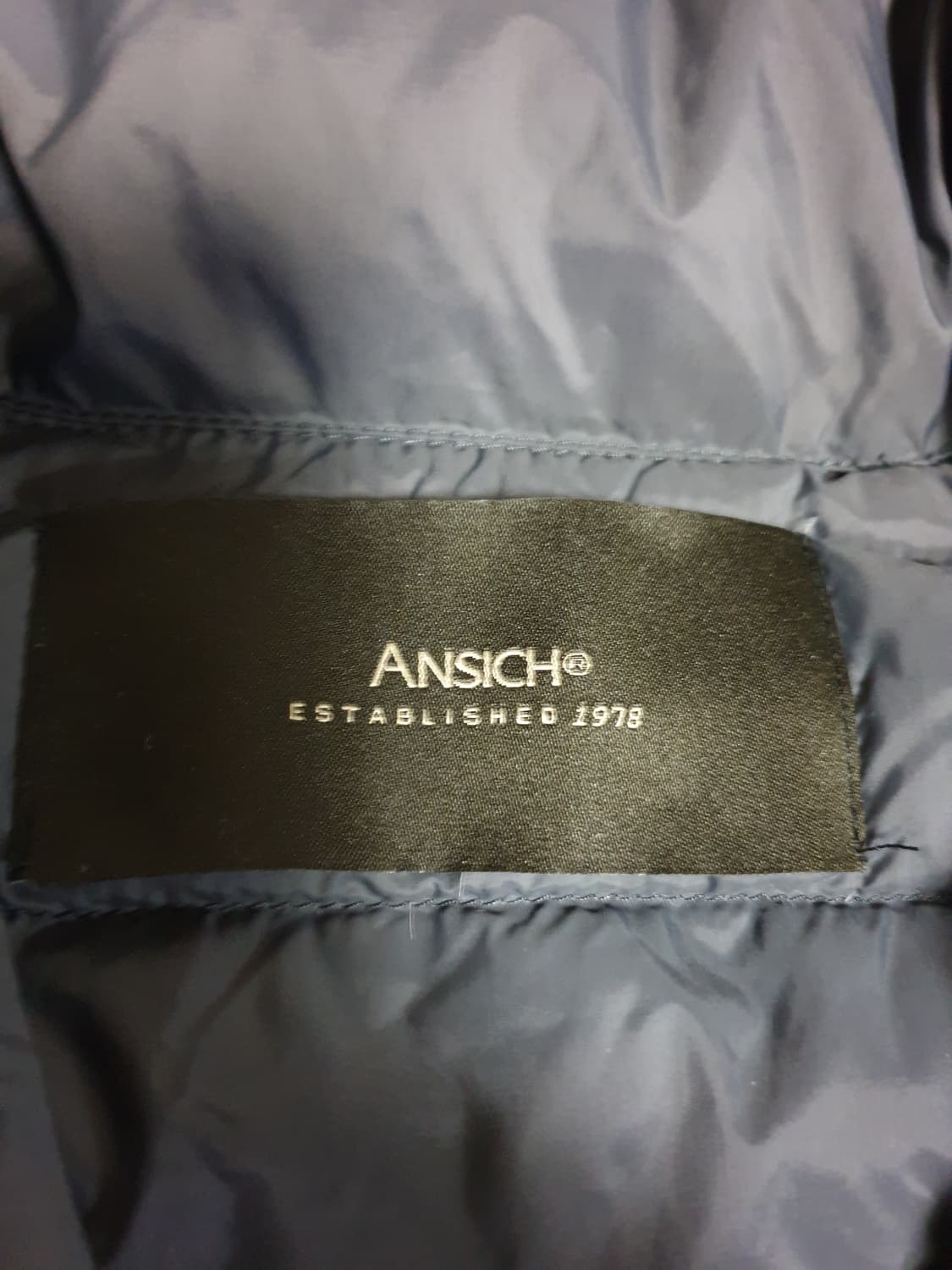 안지크 오리털 경량패딩 차콜 (M) 상품이미지2