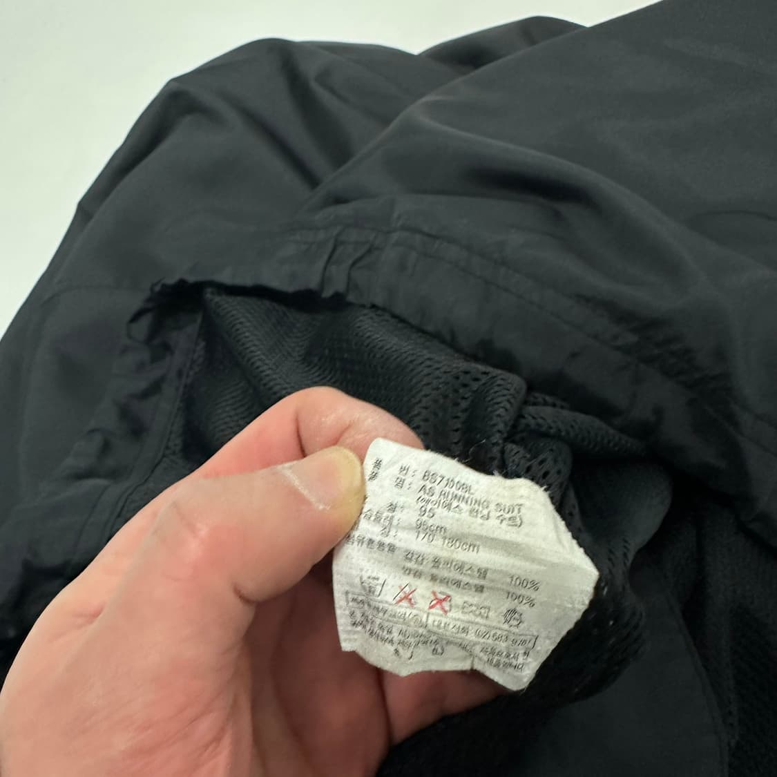 100 아디다스 블랙 올드스쿨 백로고 바람막이 상품이미지10