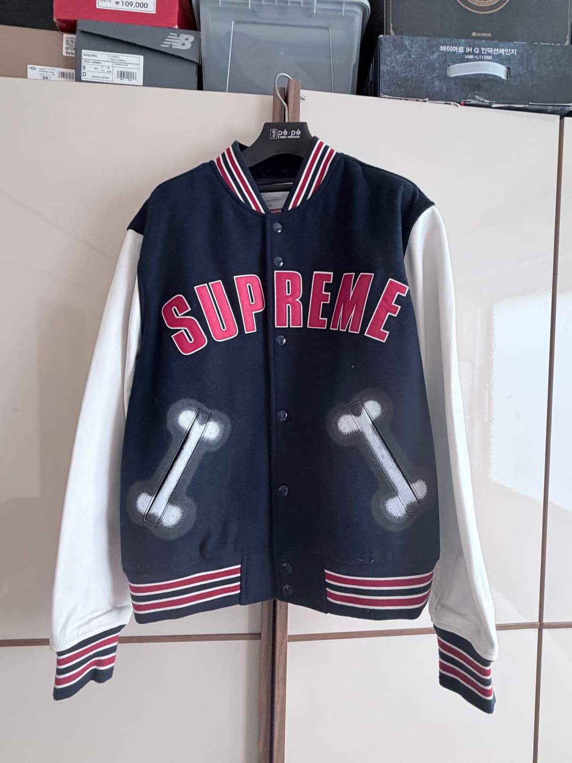 슈프림 치토 본 바시티 상품이미지1