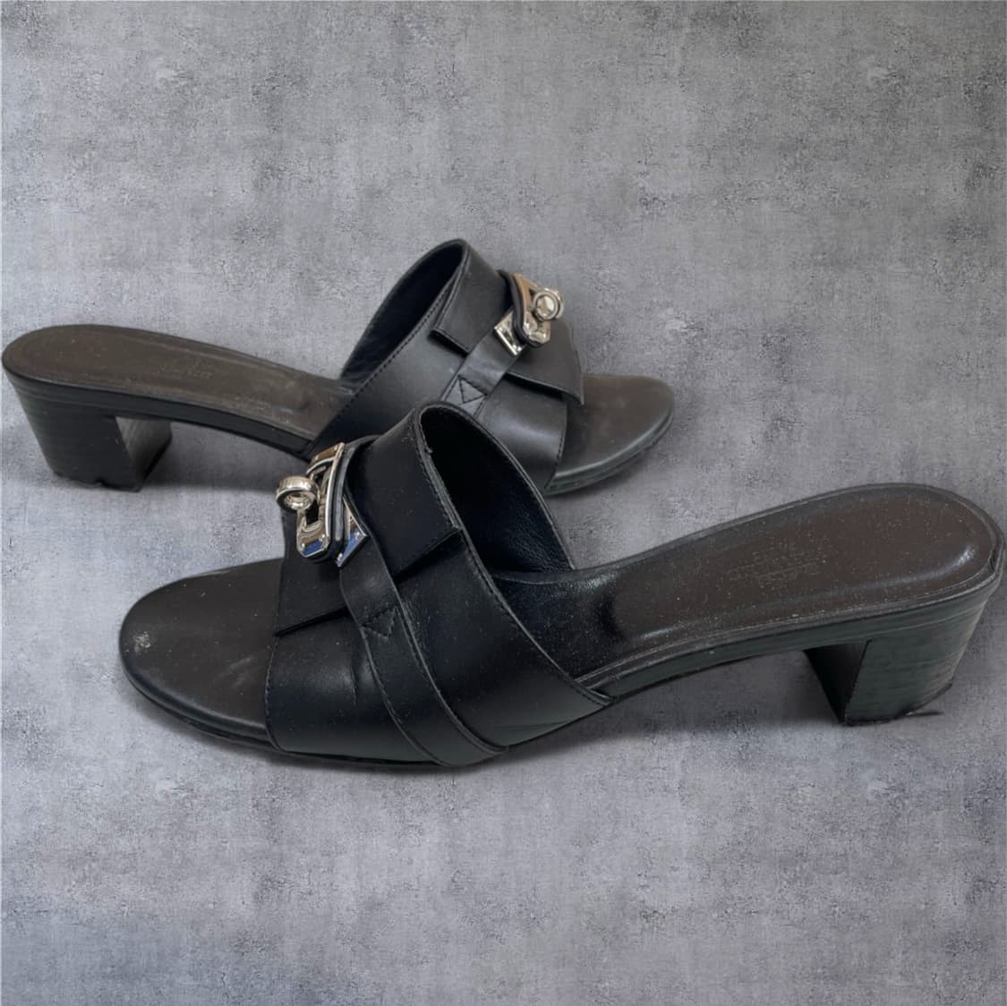 에르메스 HERMES 지지 gigi 50 켈리 버클 샌들 힐 39 상품이미지3